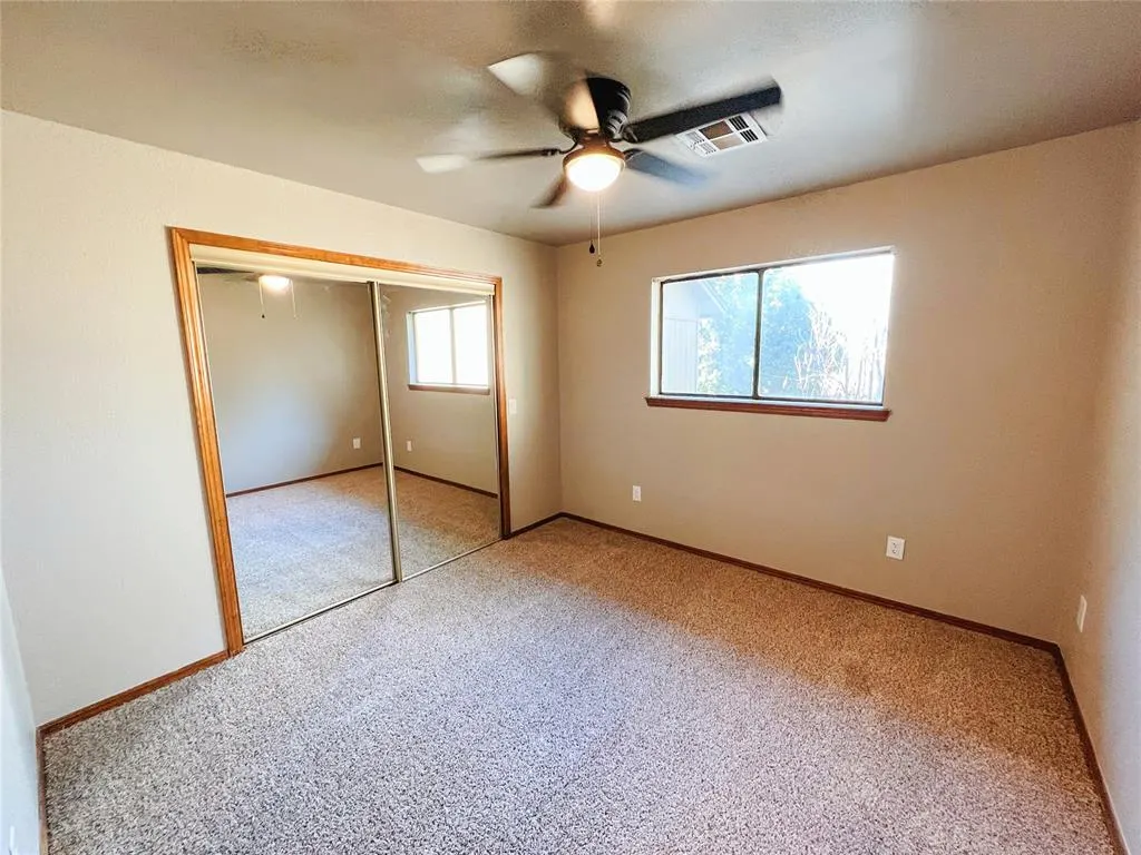 Photo 20 — 213 Woodbridge Circle, Edmond, OK 73012