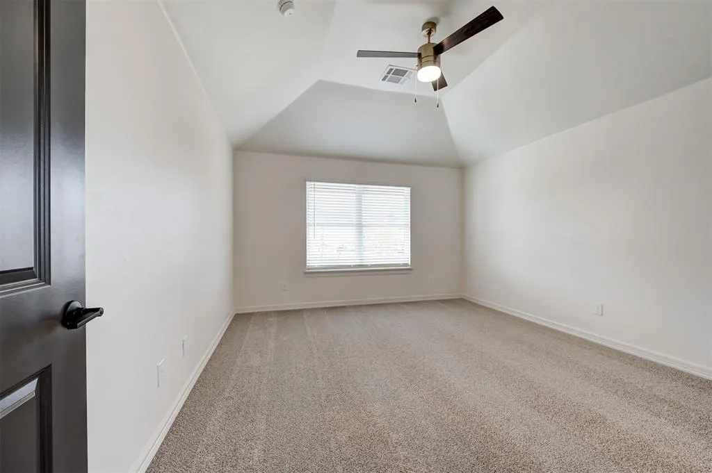 Photo 19 — 4233 Overlook Pass, Edmond, OK 73025