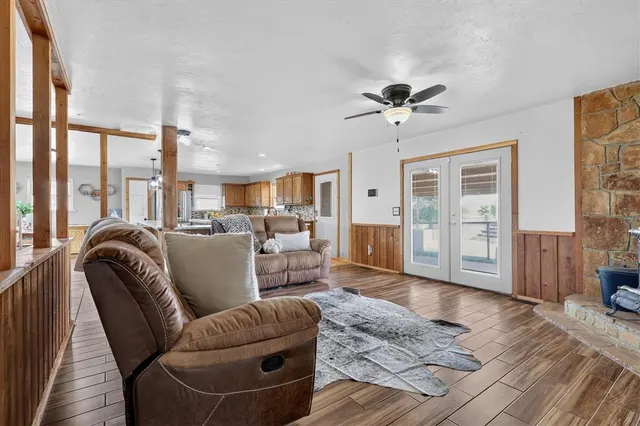 Photo 4 — 2187 County Road 1243, Tuttle, OK 73089