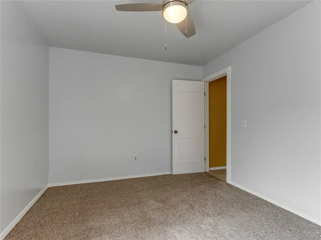 Photo 18 — 2028 Summer Way Lane, Edmond, OK 73013
