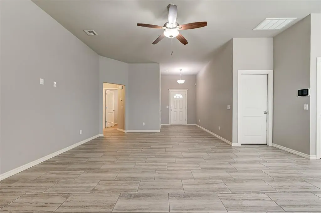 Photo 10 — 394 Cindy Court, Piedmont, OK 73078