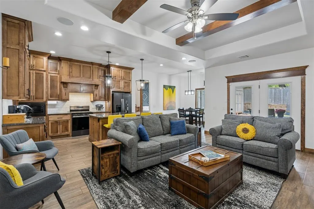 Photo 7 — 520 Vintage Drive, Norman, OK 73069