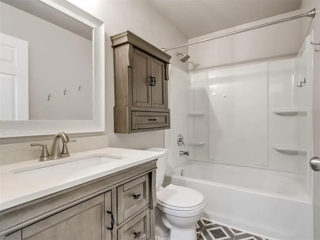 Photo 4 — 452 Fox Den Drive, Newcastle, OK 73065