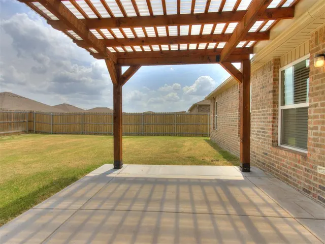 Photo 8 — 452 Fox Den Drive, Newcastle, OK 73065