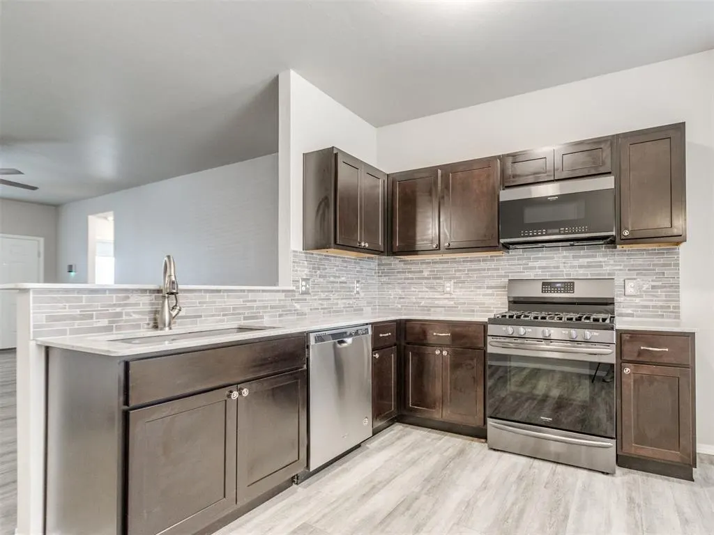 Photo 32 — 452 Fox Den Drive, Newcastle, OK 73065
