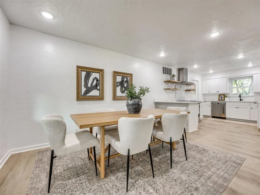 Photo 5 — 1311 Cherry Stone Street, Norman, OK 73072
