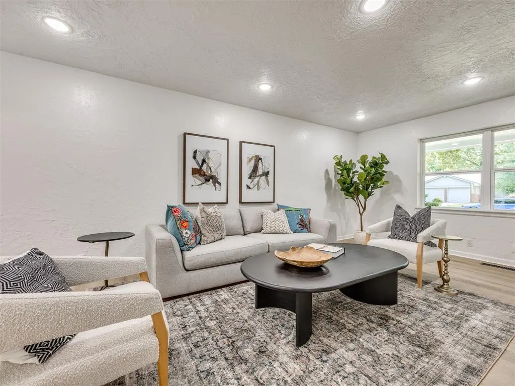 Photo 11 — 1311 Cherry Stone Street, Norman, OK 73072