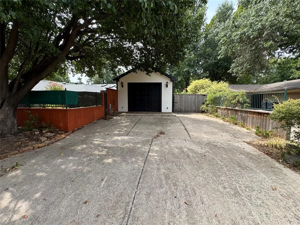 Photo 46 — 2817 N Holloway, Bethany, OK 73008