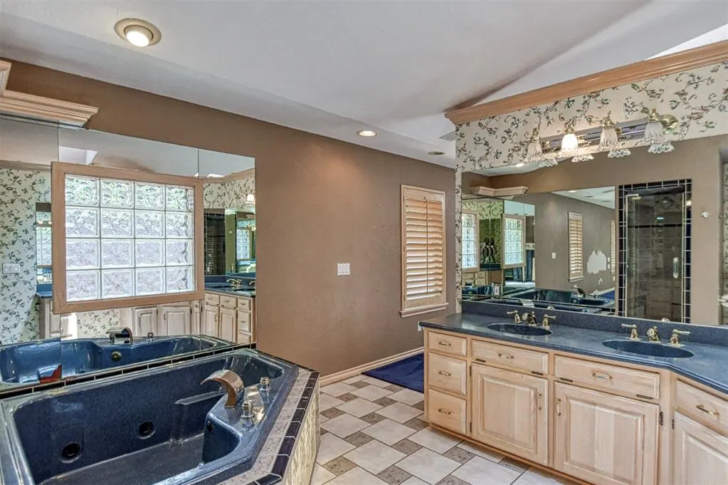 Photo 28 — 2817 N Holloway, Bethany, OK 73008