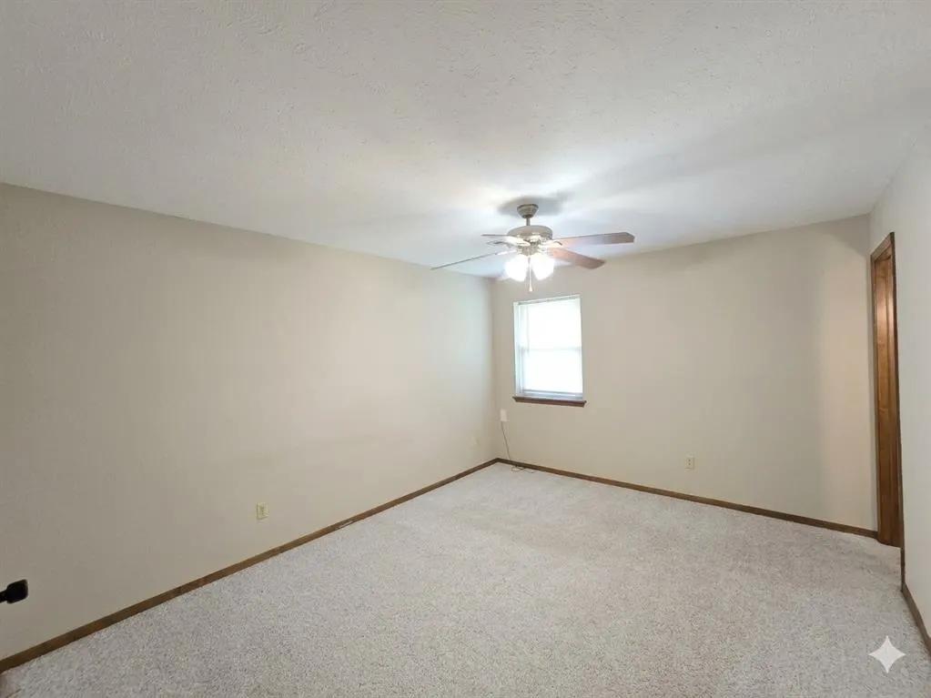 Photo 21 — 1421 Savannah Circle, Altus, OK 73521