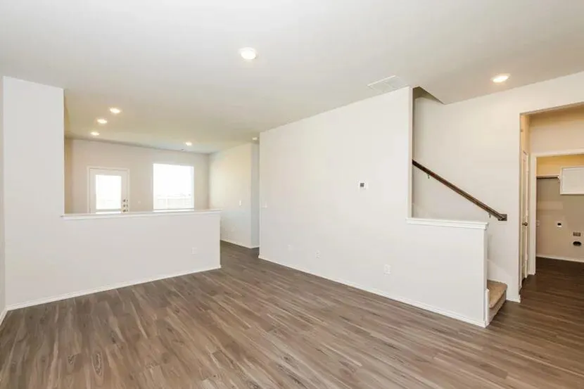 Photo 2 — 2005 Dogwood Drive, El Reno, OK 73036