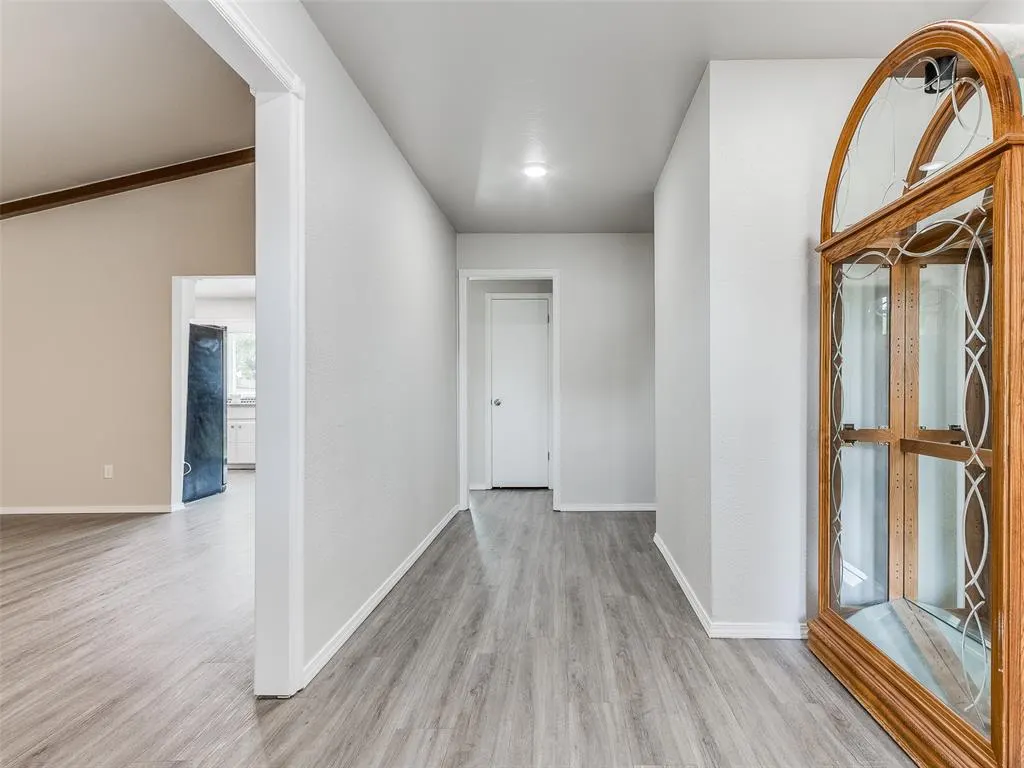 Photo 4 — 10544 Ricky Lane, Oklahoma City, OK 73130