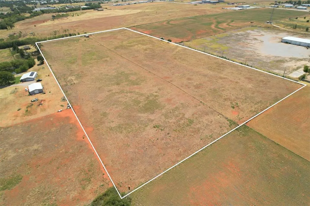 Photo 11 — Spencer Road, Elk City, OK 73644