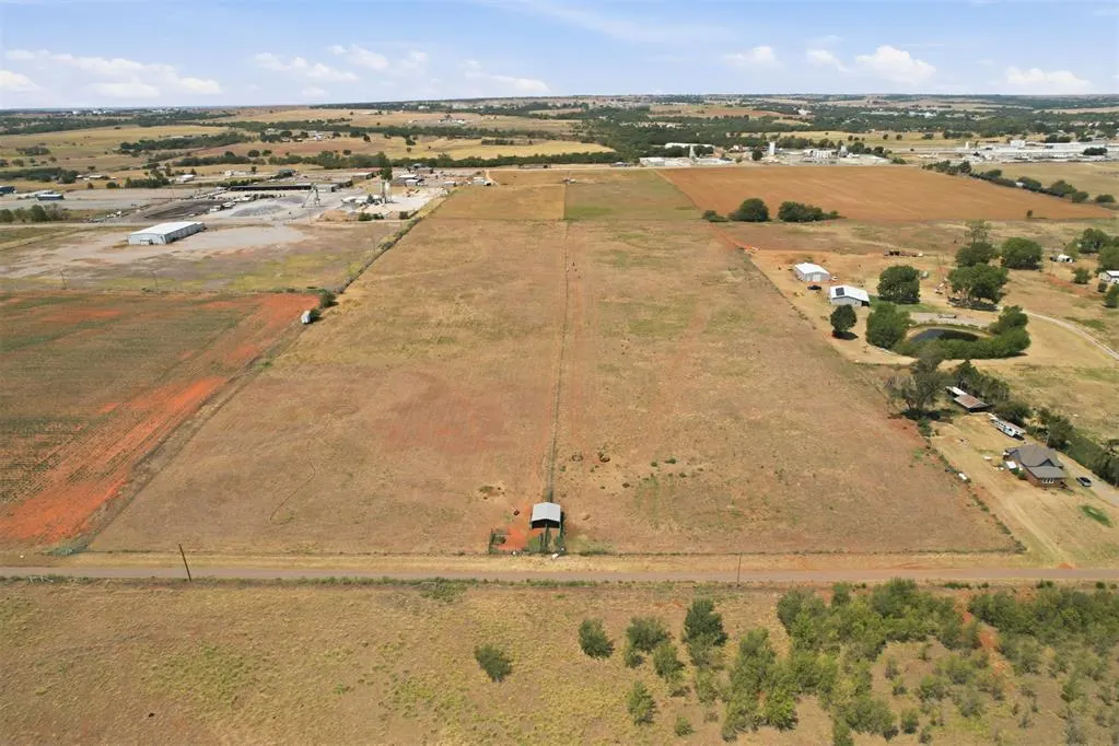 Photo 23 — Spencer Road, Elk City, OK 73644