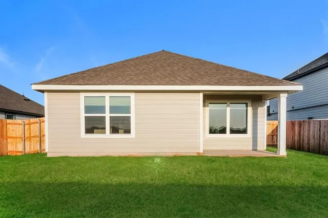 Photo 3 — 2007 Dogwood Drive, El Reno, OK 73036
