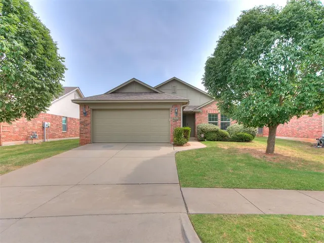 Photo 3 — 2709 Lerkim Lane, Norman, OK 73069