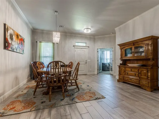 Photo 5 — 18455 Stagecoach Trail, Norman, OK 73072