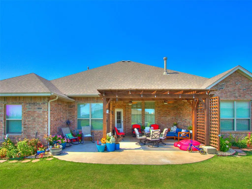 Photo 35 — 18455 Stagecoach Trail, Norman, OK 73072