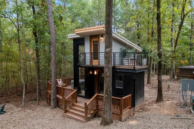 Photo 2 — 152 Mitchell Lane, Broken Bow, OK 74728