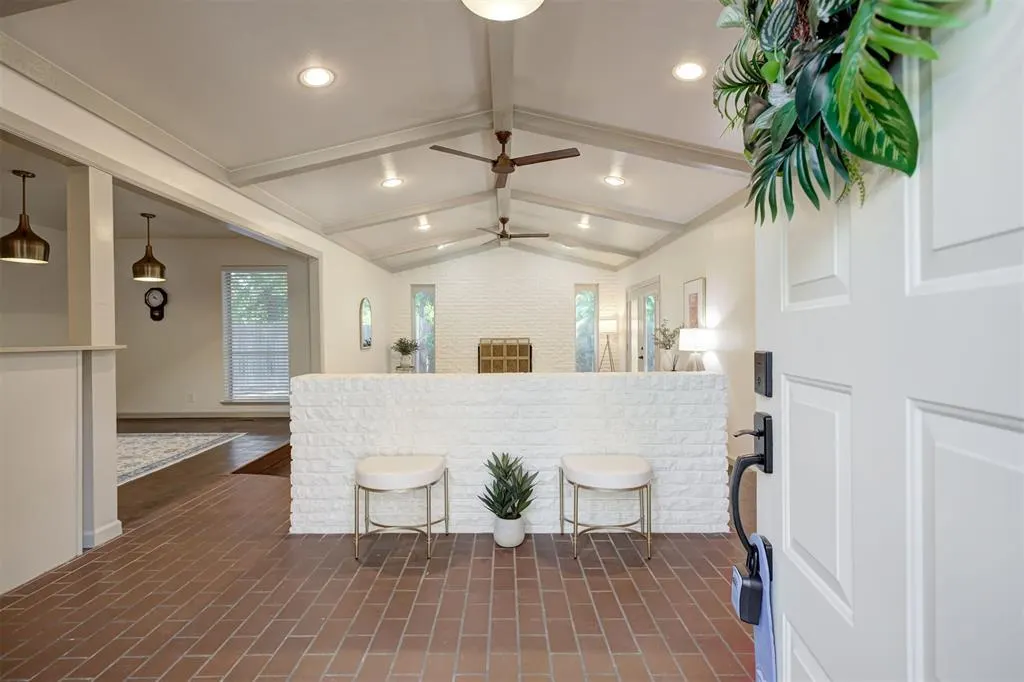 Photo 6 — 3021 Brookhollow Road, Oklahoma City, OK 73120