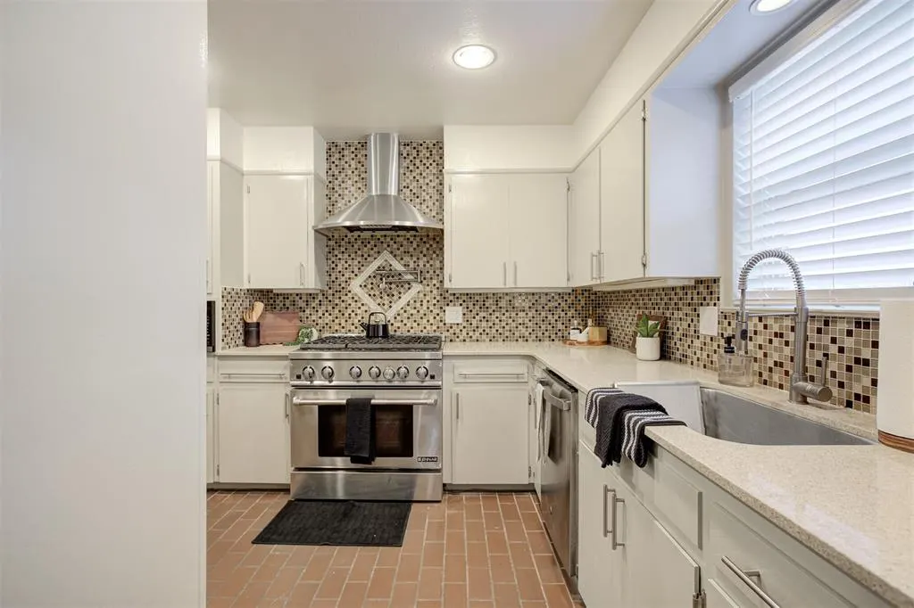 Photo 13 — 3021 Brookhollow Road, Oklahoma City, OK 73120