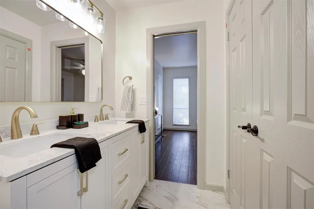 Photo 37 — 3021 Brookhollow Road, Oklahoma City, OK 73120