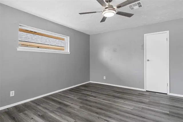 Photo 5 — 2724 Texoma Drive, Oklahoma City, OK 73119
