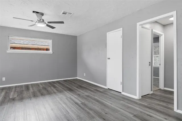 Photo 8 — 2724 Texoma Drive, Oklahoma City, OK 73119