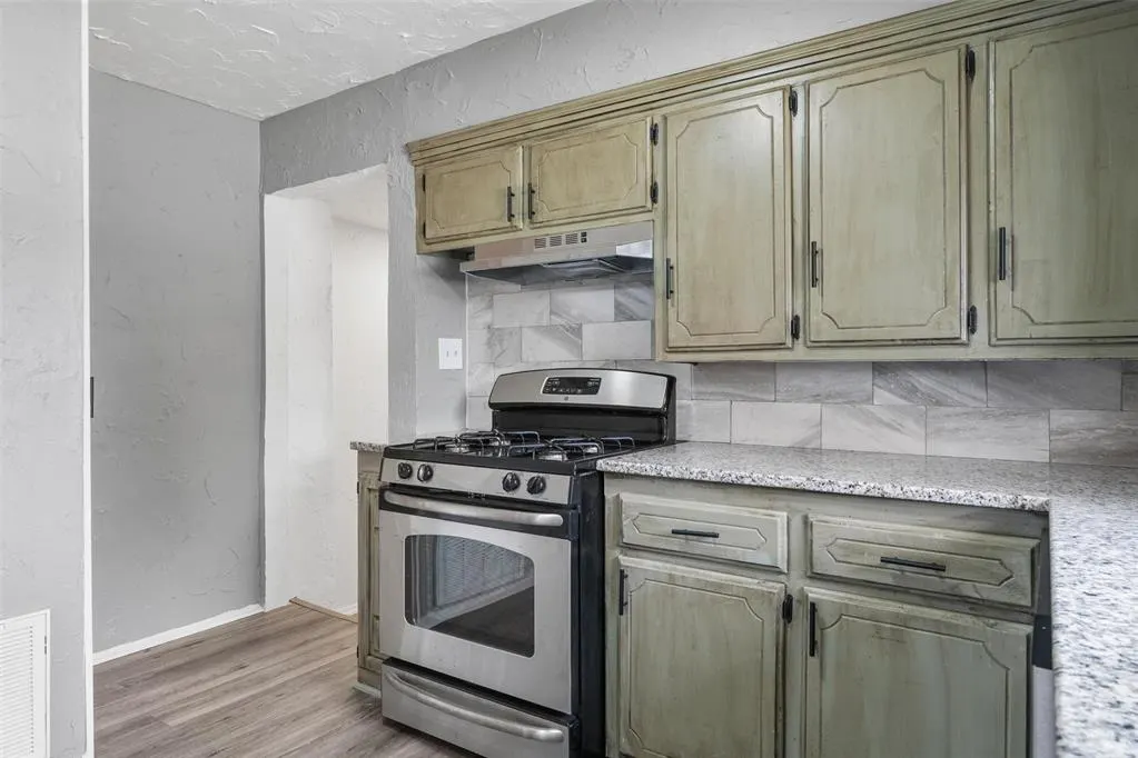 Photo 11 — 2724 Texoma Drive, Oklahoma City, OK 73119