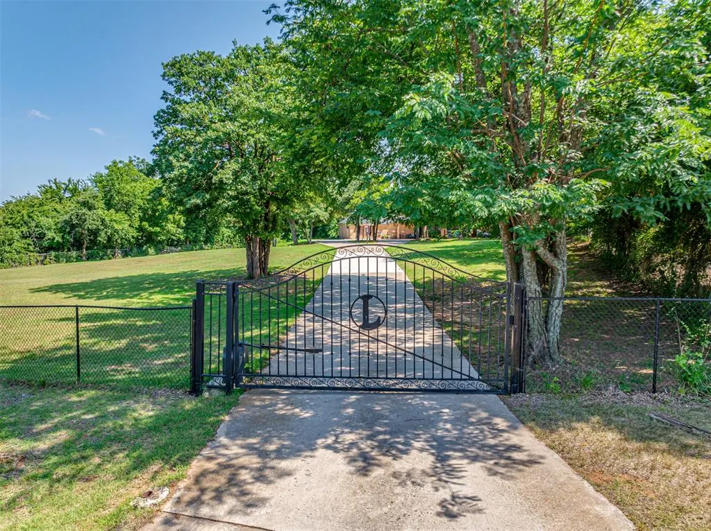 Photo 4 — 4614 NE 67th Street, Oklahoma City, OK 73121