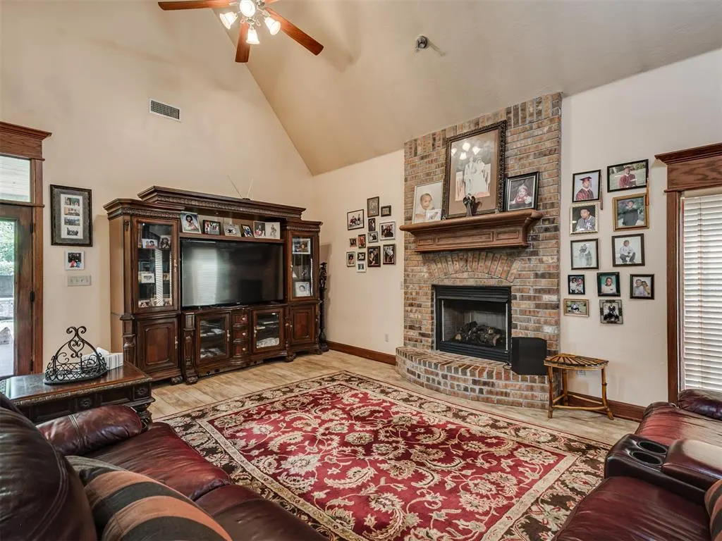 Photo 18 — 4614 NE 67th Street, Oklahoma City, OK 73121