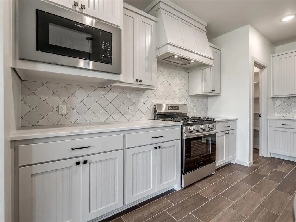 Photo 10 — 14401 Village Trail, Piedmont, OK 73078