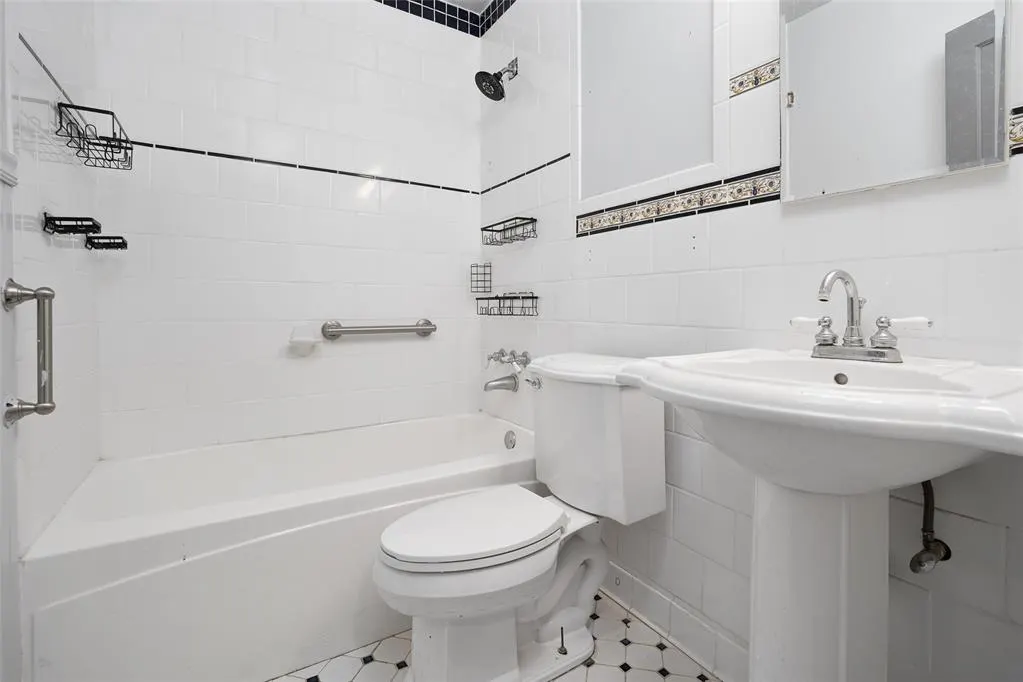 Photo 17 — 2505 SE 84th Avenue, Norman, OK 73026