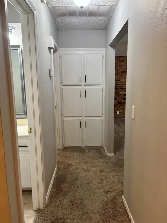 Photo 4 — 11905 N Mustang Road, Yukon, OK 73099