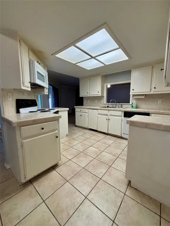 Photo 18 — 11907 N Mustang Road, Yukon, OK 73099