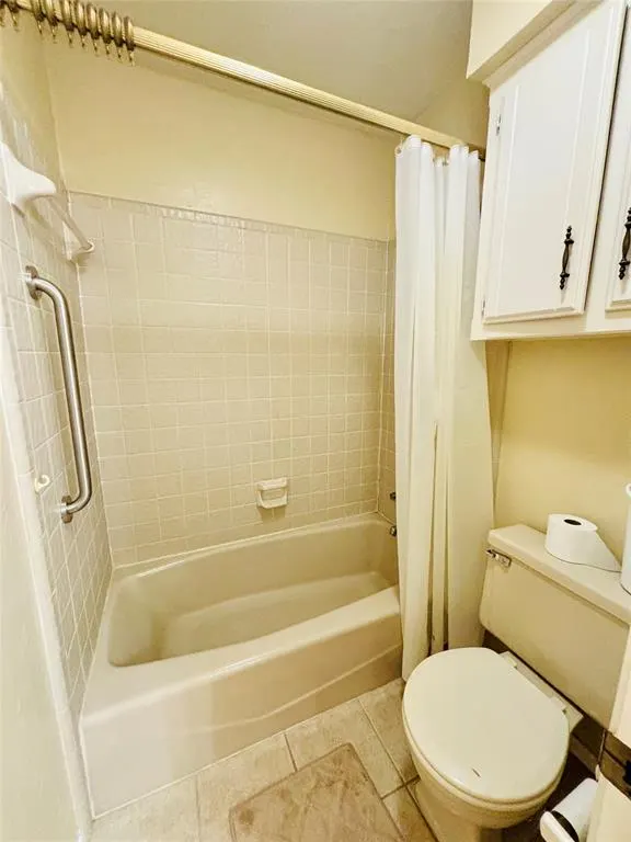 Photo 9 — 11901 N Mustang Road, Yukon, OK 73099