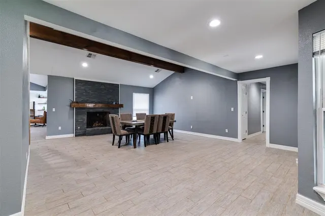 Photo 6 — 617 N Falcon Way, Mustang, OK 73064