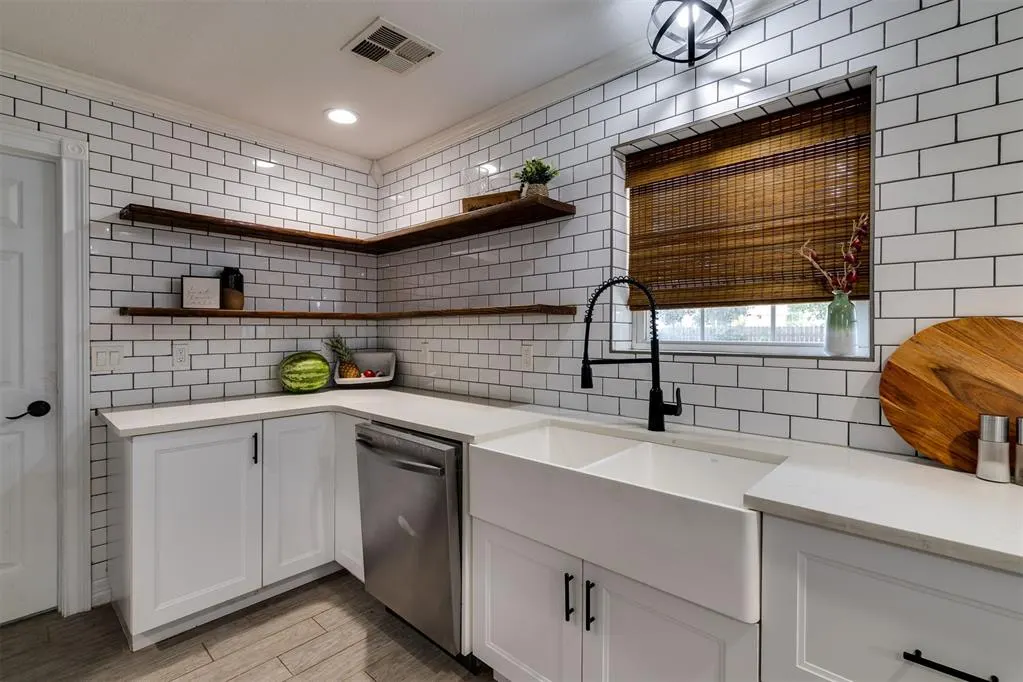 Photo 17 — 617 N Falcon Way, Mustang, OK 73064