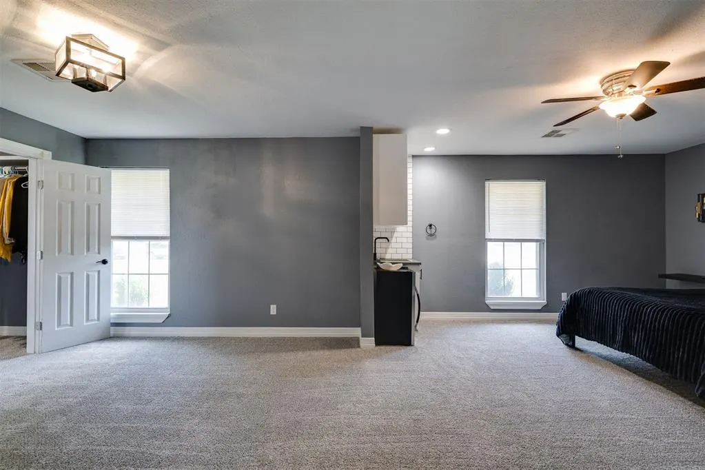 Photo 21 — 617 N Falcon Way, Mustang, OK 73064