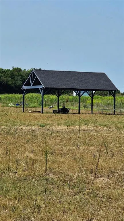 Photo 2 — 11451 Wagon Wheel Circle, Coyle, OK 73027