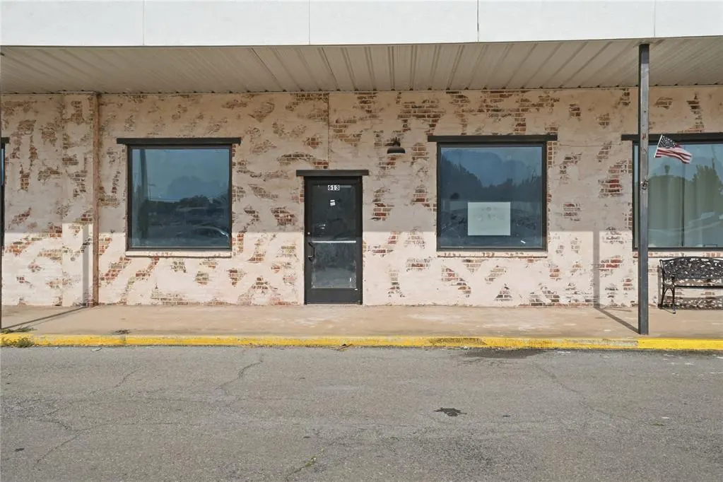 Photo 4 — 605 S Green Avenue, Purcell, OK 73080