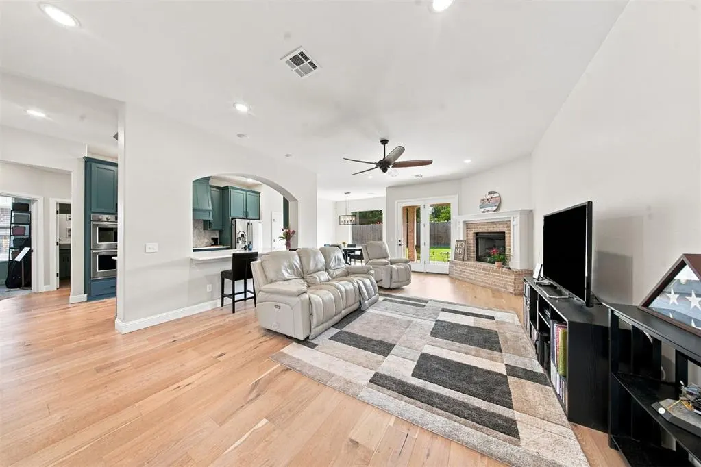Photo 12 — 10608 NW Emily Circle, Oklahoma City, OK 73120
