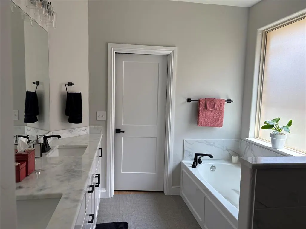 Photo 30 — 10608 NW Emily Circle, Oklahoma City, OK 73120