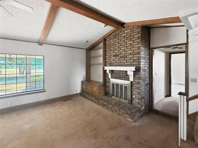 Photo 6 — 1804 Golf Course Drive, El Reno, OK 73036