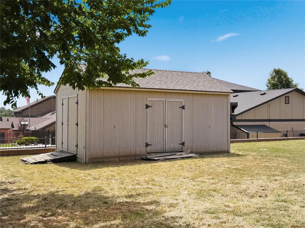 Photo 31 — 1804 Golf Course Drive, El Reno, OK 73036