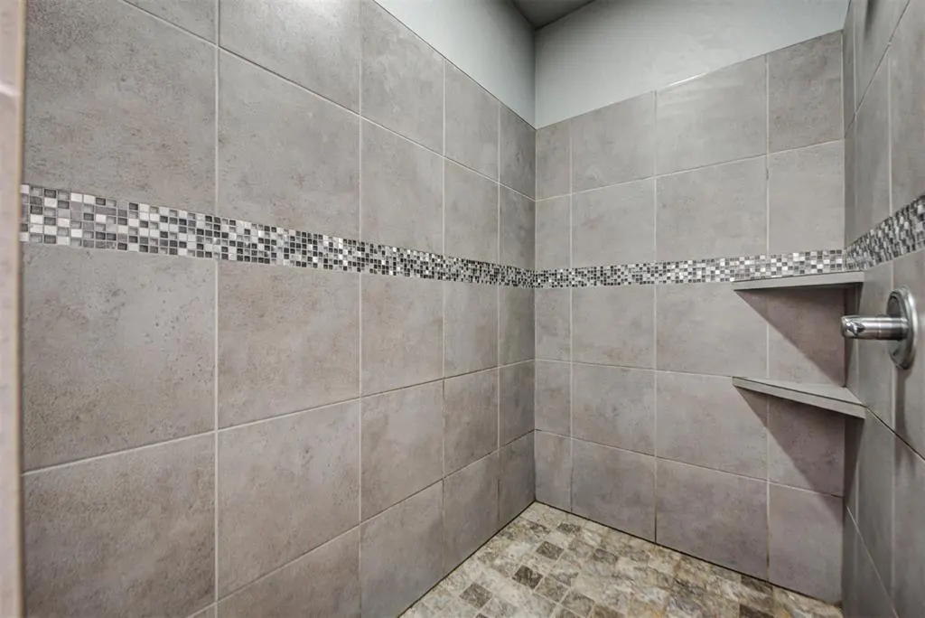 Photo 28 — 225 SW 148th Street, Oklahoma City, OK 73170