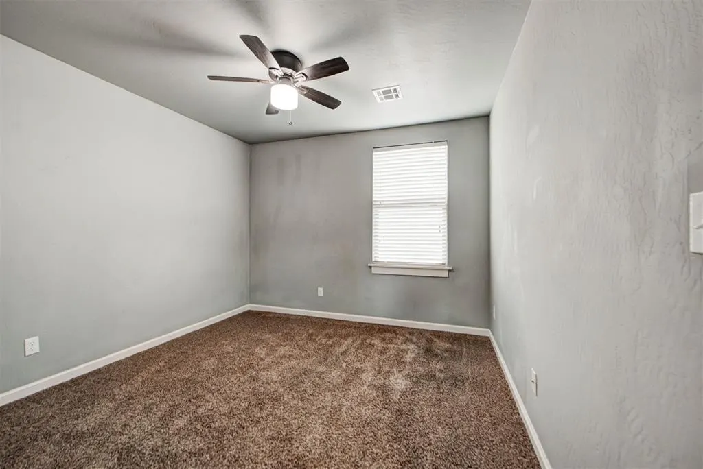 Photo 37 — 225 SW 148th Street, Oklahoma City, OK 73170