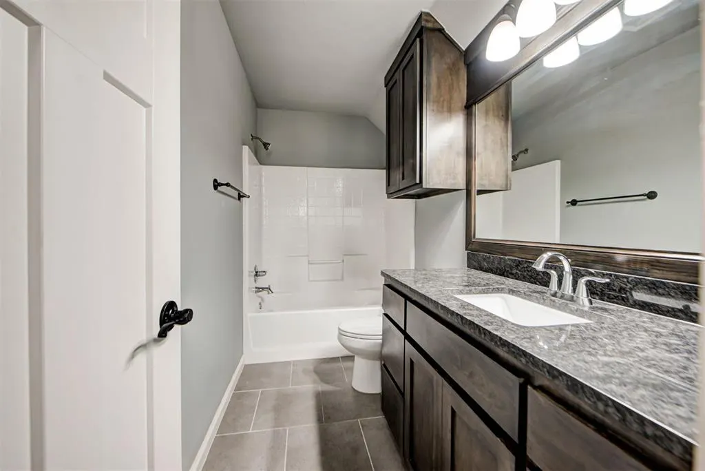 Photo 39 — 225 SW 148th Street, Oklahoma City, OK 73170