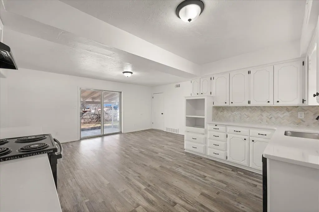 Photo 6 — 141 W Silver Meadow Drive, Midwest City, OK 73110