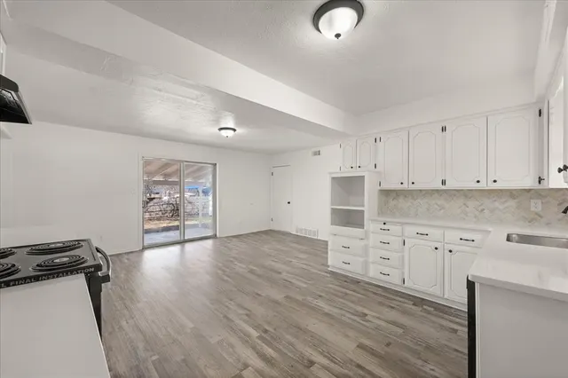 Photo 6 — 141 W Silver Meadow Drive, Midwest City, OK 73110